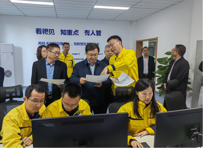 吴劲调研2.jpg